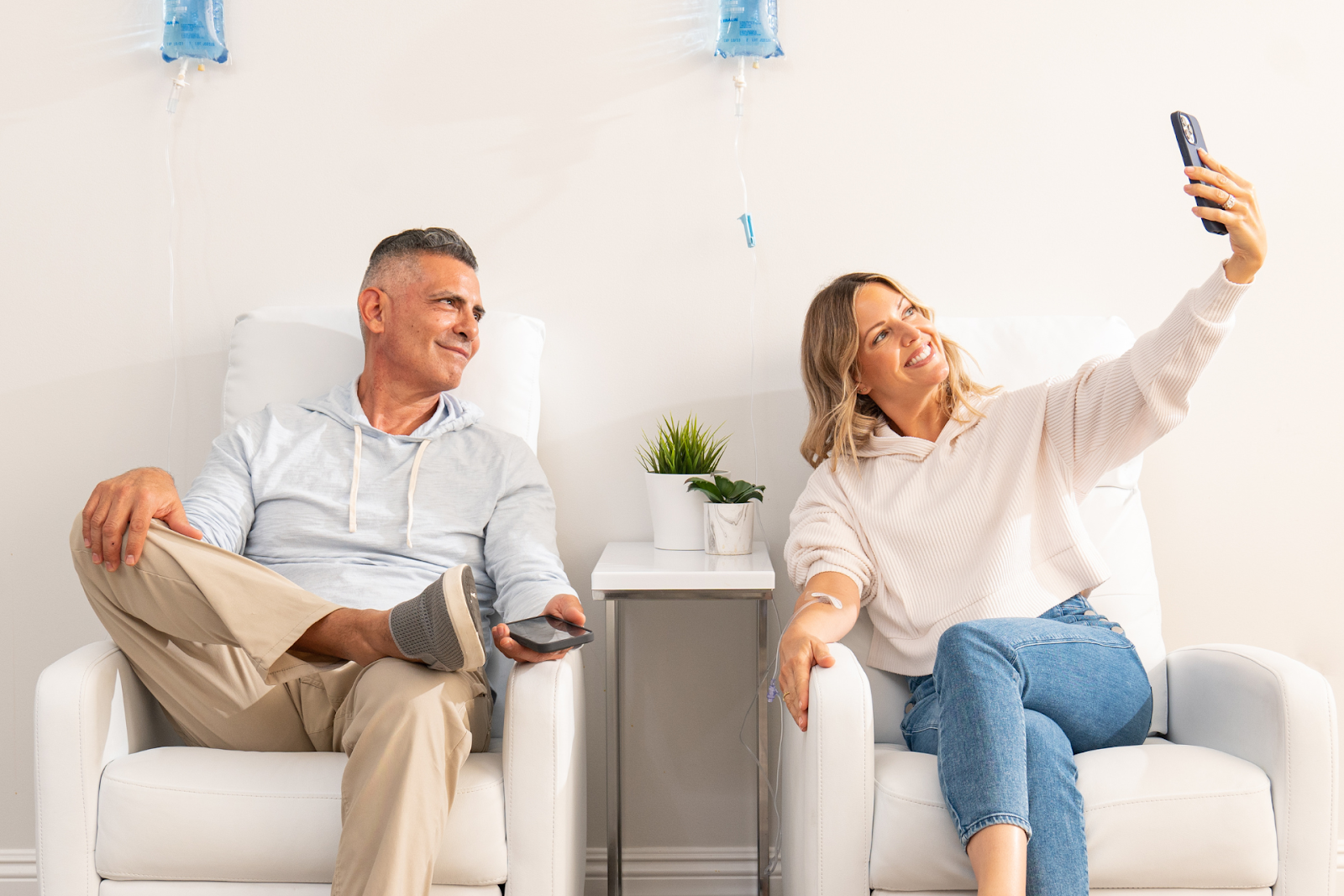 IV for Hydration: Support Hormones & Healthy Weight After 40